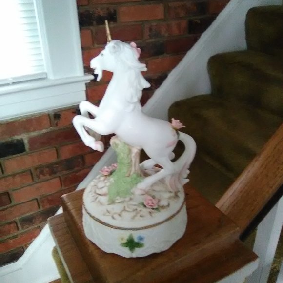 Lefton Accents Unicorn Musical Figurine Poshmark